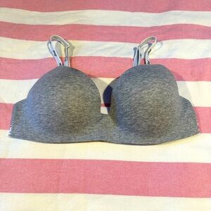 Victoria’s Secret Pink Wireless Bra